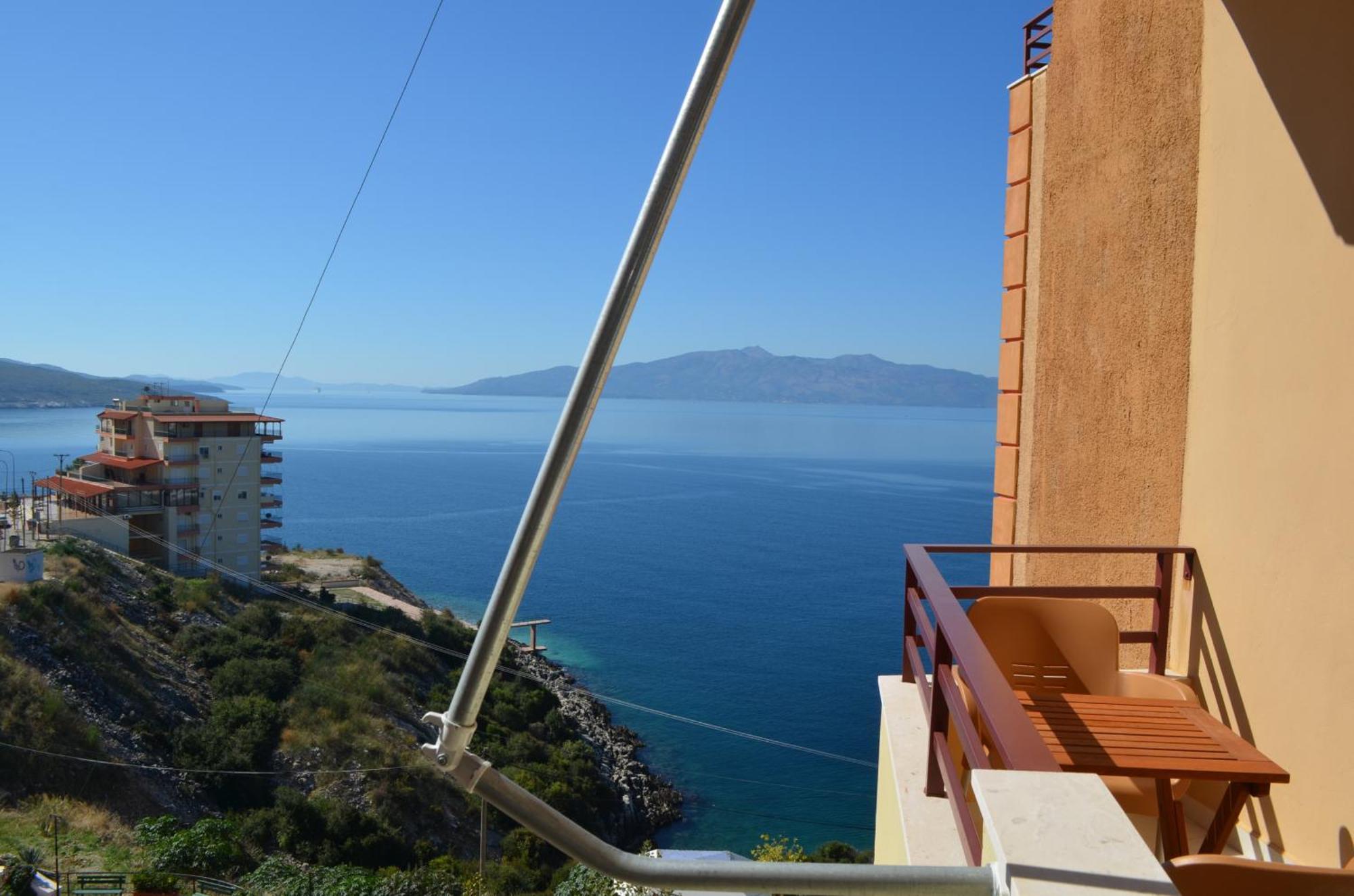 Sunset Penthouse Apartment Sarande Exterior photo